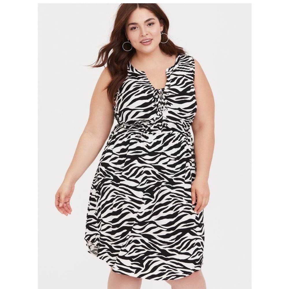 💚3/$30💚Torrid Zebra Print challis sleeveless dress EUC sz 3 pockets